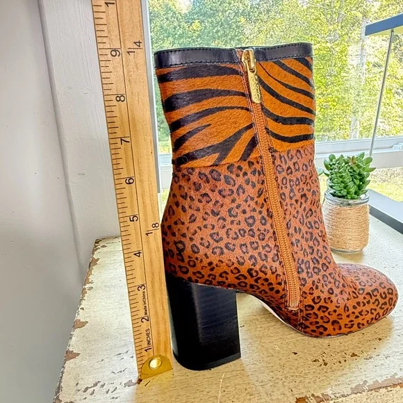 Franco Sarto Women's Size 5 Dexter‎ Leopard Calf Hair Ankle Boots - Picture 8 of 8